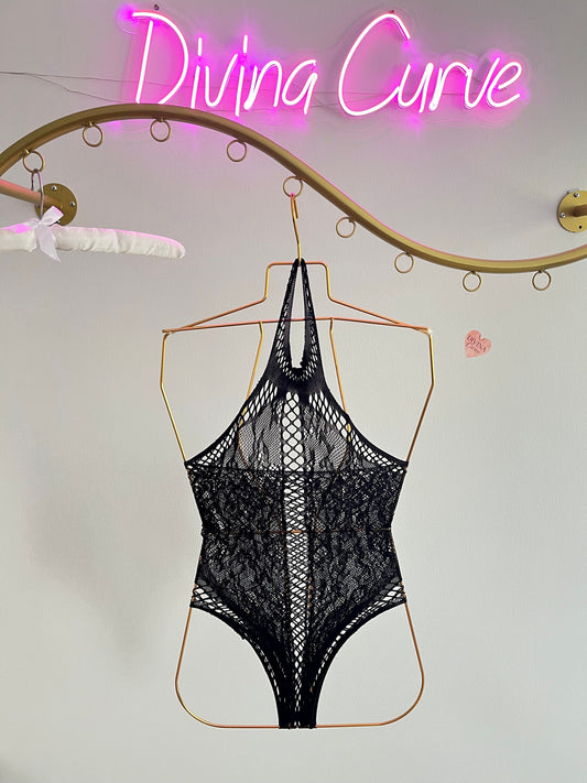 Dark Rose – Romantik ve Cesur Bodysuit