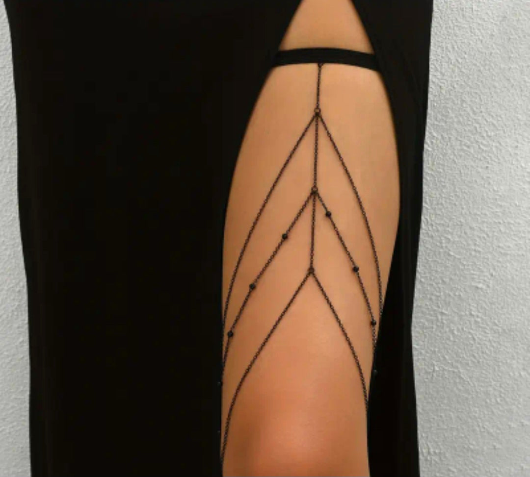 Minimalist Thigh Chain