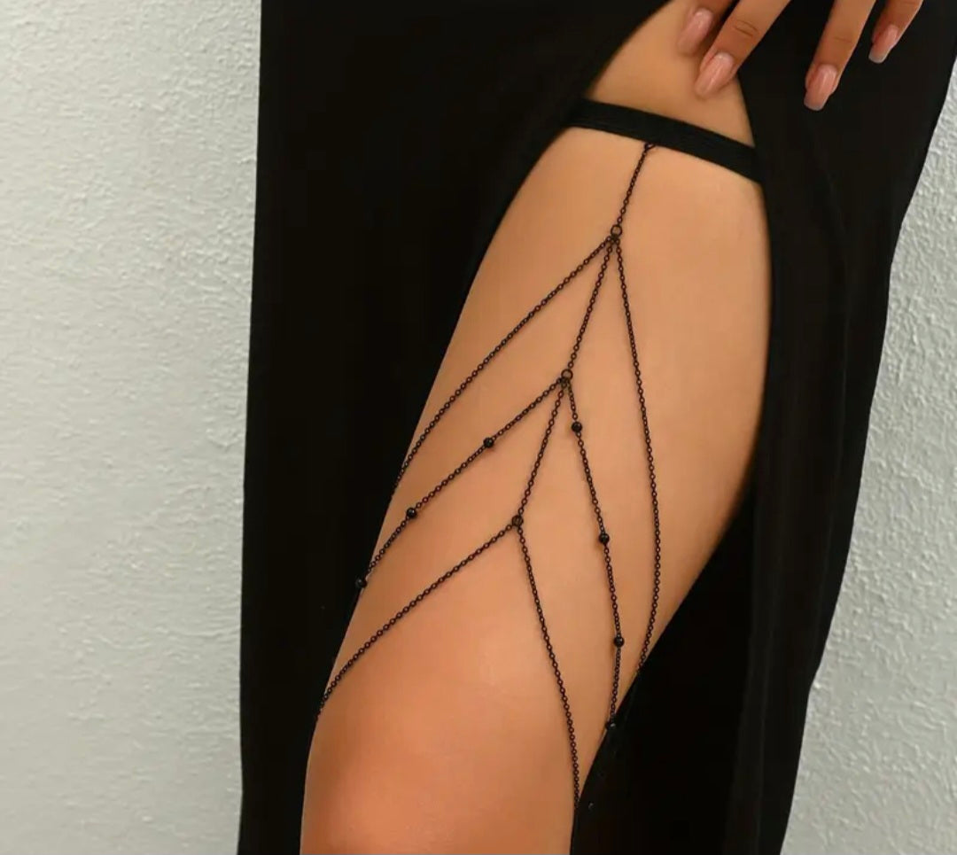 Minimalist Thigh Chain