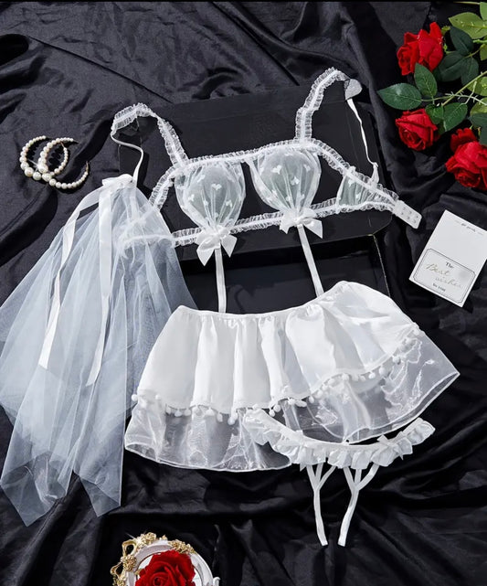 Sweetheart Bride | Fantezi Gelin İç Çamaşırı Seti – Kalpli Tül & Duvaklı