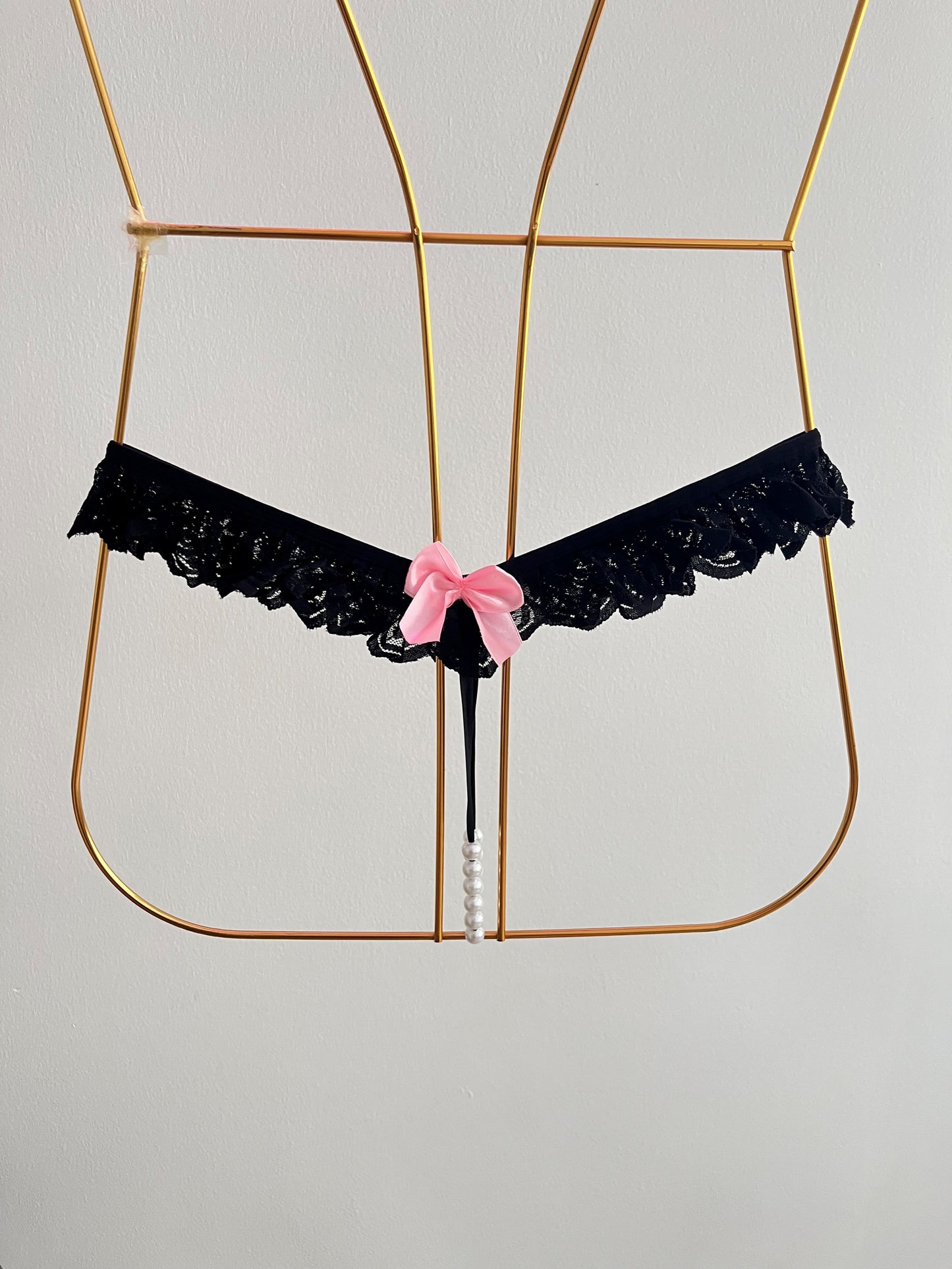 Pearl-String Lace Thong with Pink Bow